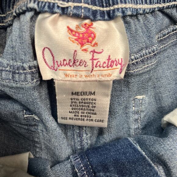 Quacker Factory Medium Denim Capris With Lace Cutouts And Beading Trim - Picture 6 of 11